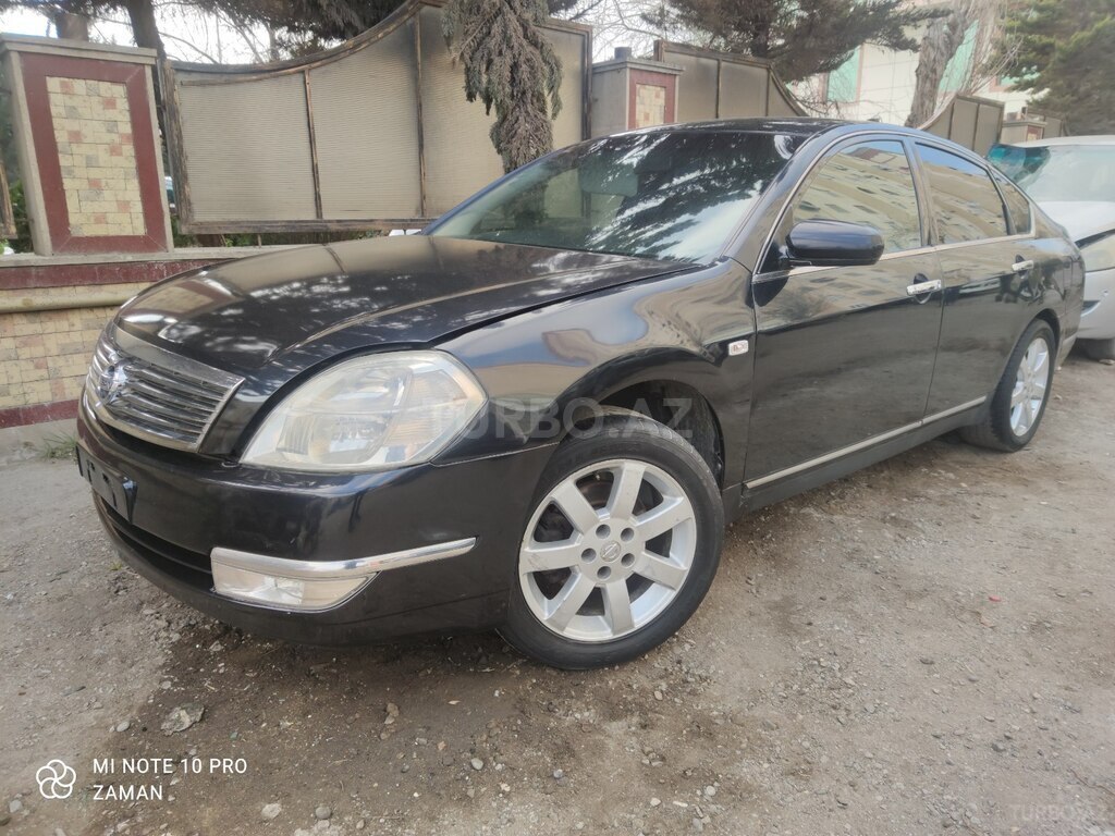 Nissan Teana