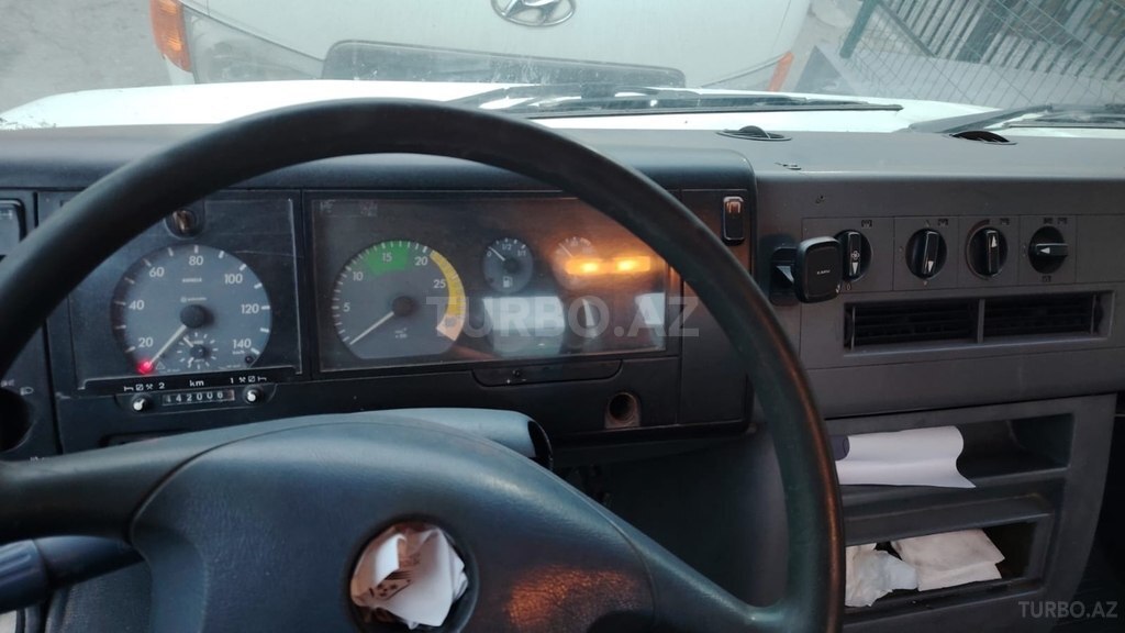 Mercedes Vario