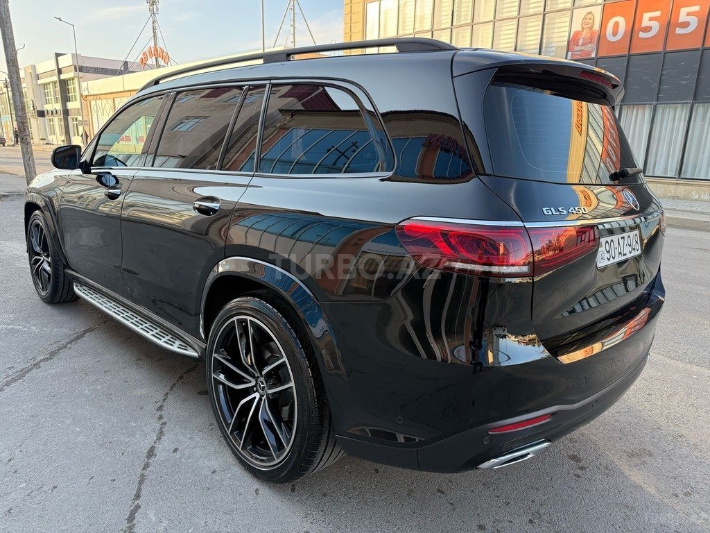 Mercedes GLS 450 4MATIC