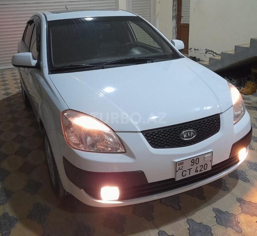 Kia Rio, 1.4 L, 2008 Il, 400 000 Km Bakı Almaq - Qiyməti 12 000 Azn 