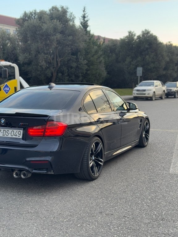 BMW 328, 2.0 L, 2016 il, 80 000 km Bakı almaq - qiyməti 30 000 AZN ...