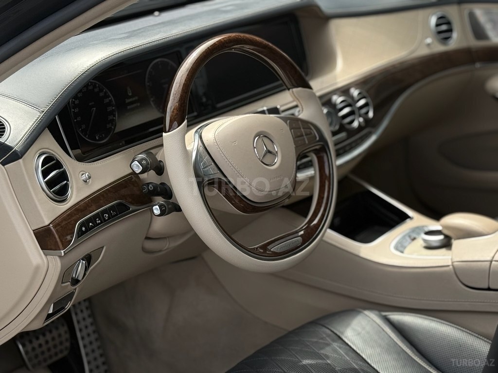 Mercedes S 500