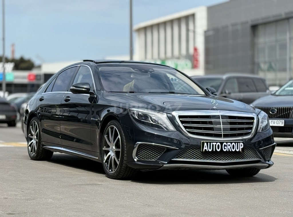 Mercedes S 500