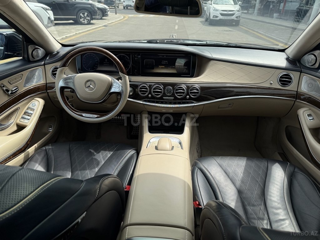 Mercedes S 500