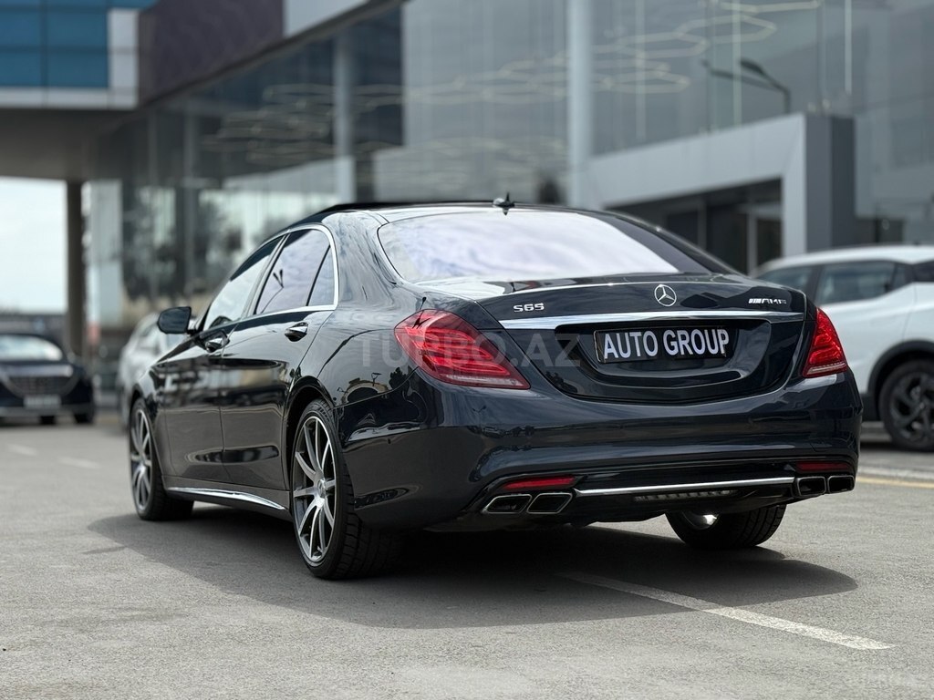 Mercedes S 500