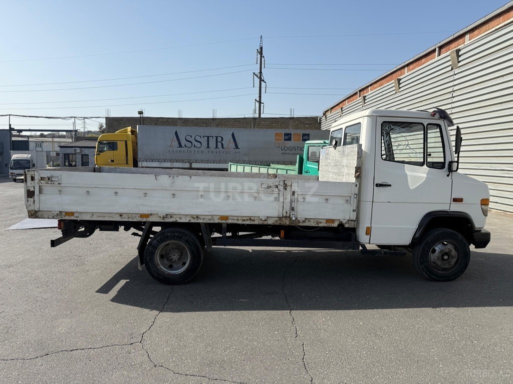 Mercedes Vario
