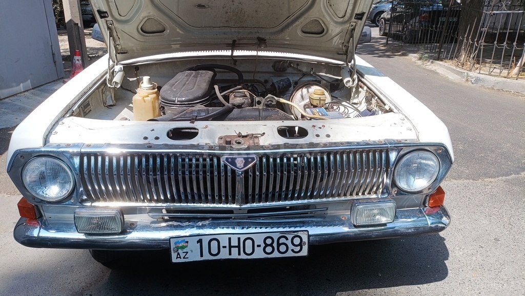 GAZ 24 "Volga"