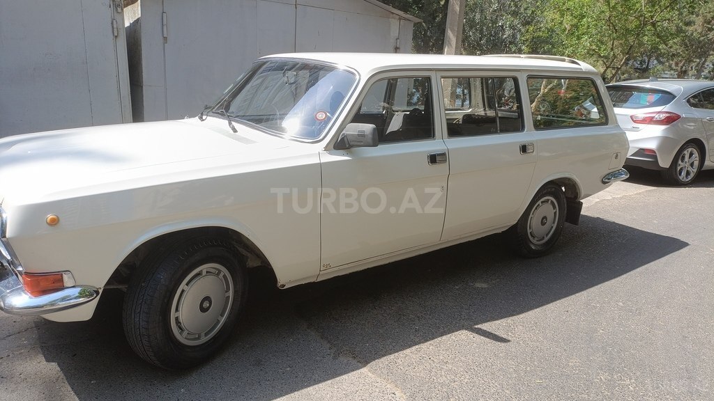 GAZ 24 "Volga"