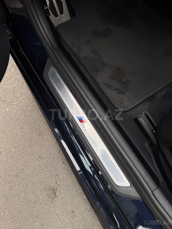BMW 530e