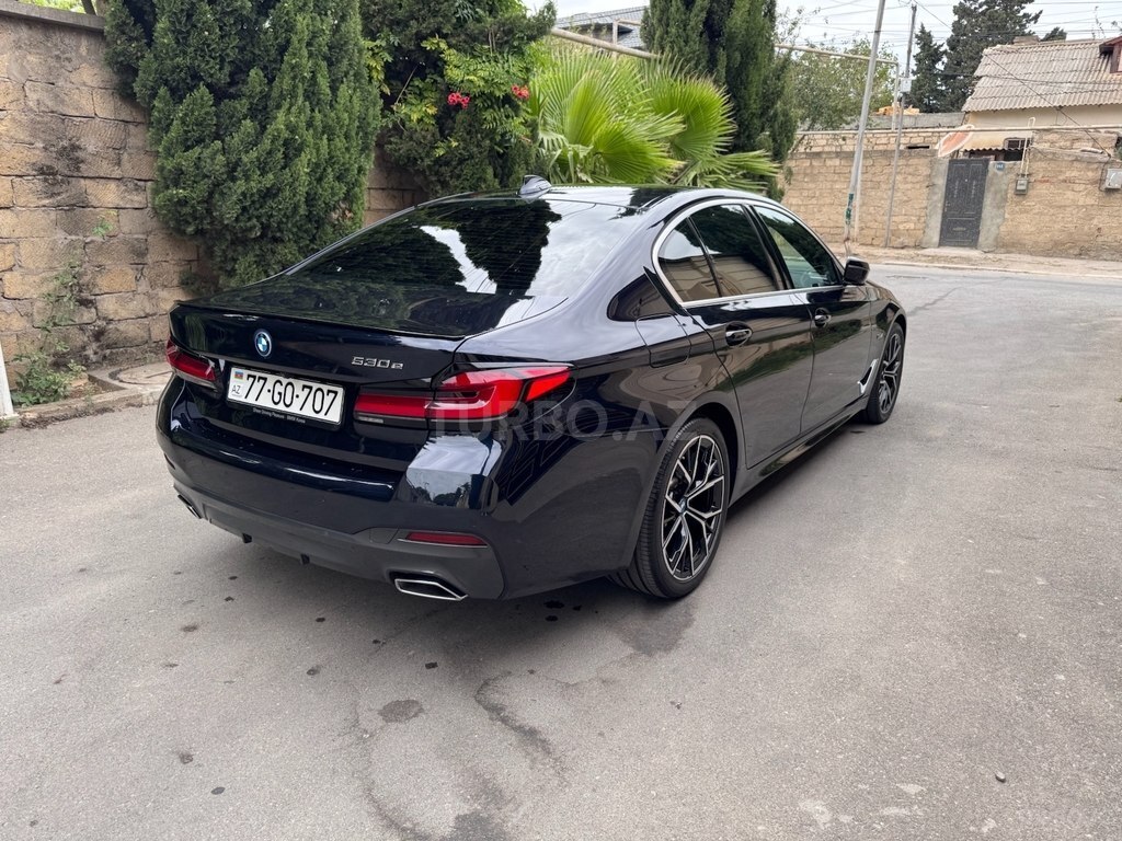 BMW 530e