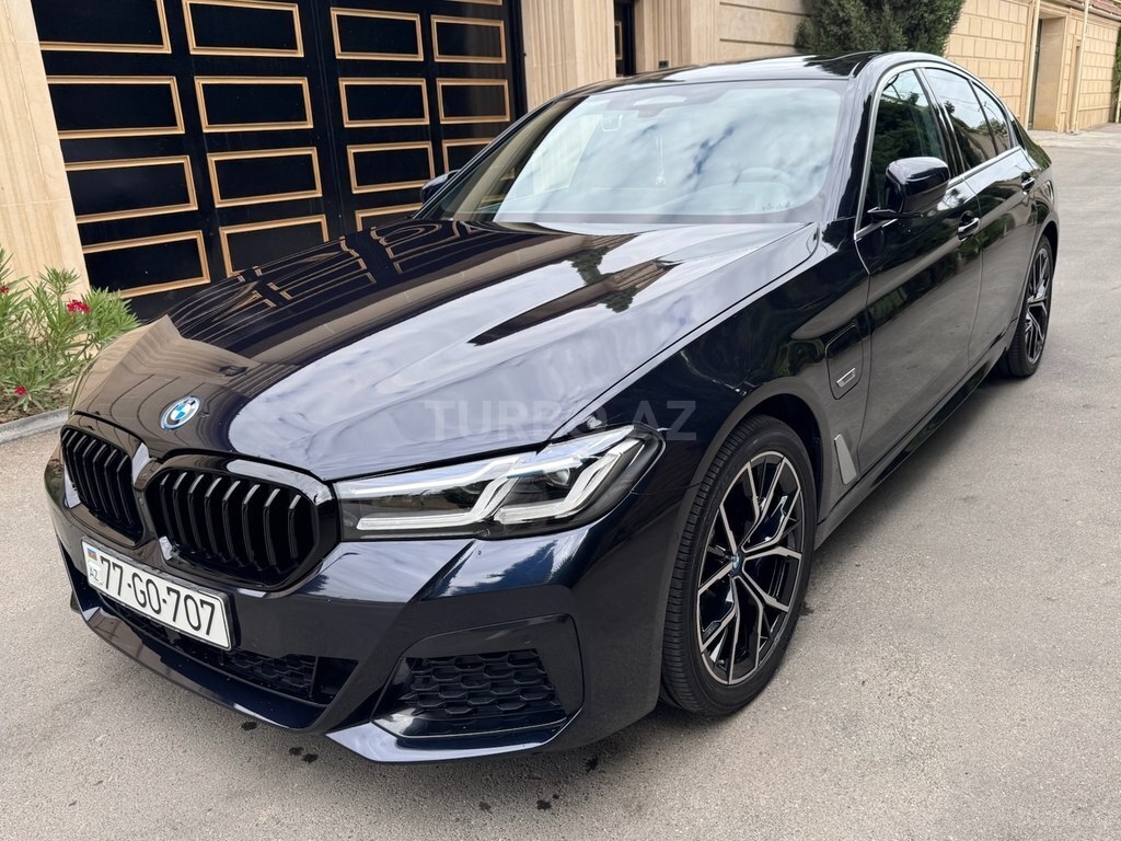 BMW 530e