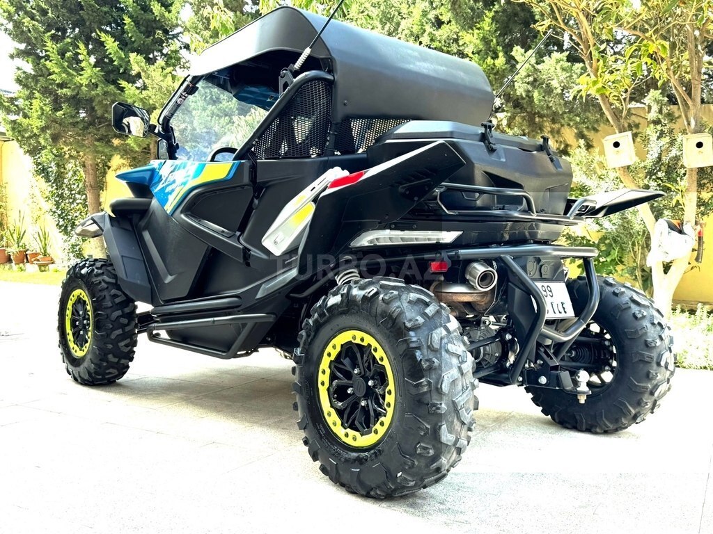 CFMOTO ZFORCE 1000 Sport R