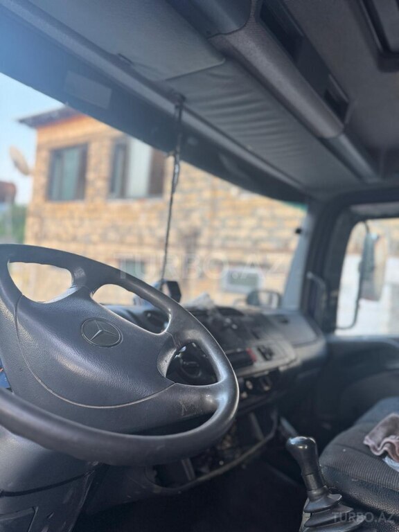 Mercedes Atego 1217