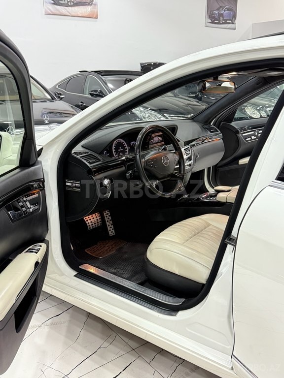 Mercedes S 500 4MATIC