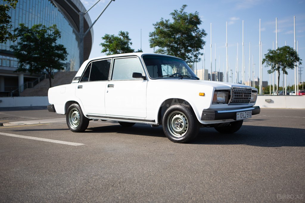 LADA (VAZ) 2107
