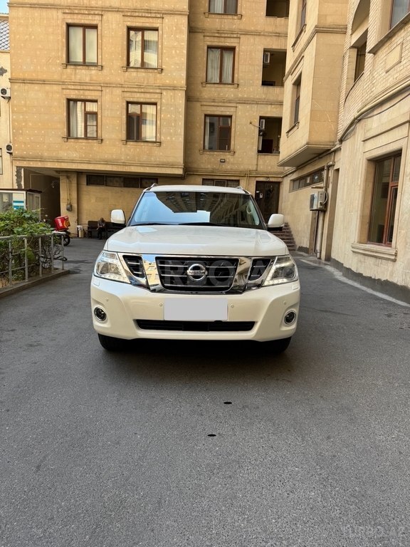 Nissan Patrol