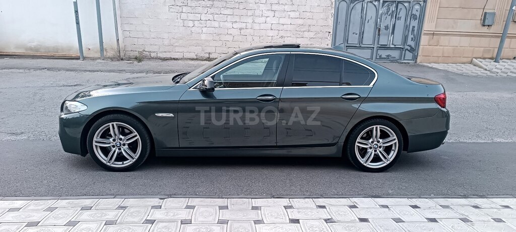 BMW 528