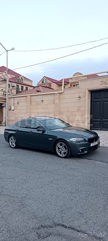 BMW 528