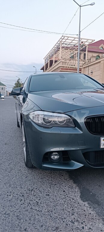 BMW 528