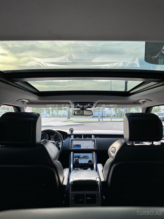 Land Rover RR Sport
