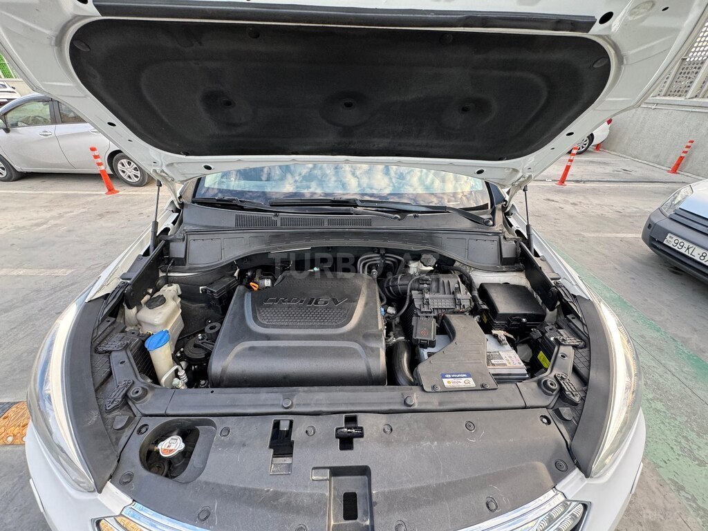 Hyundai Grand Santa Fe