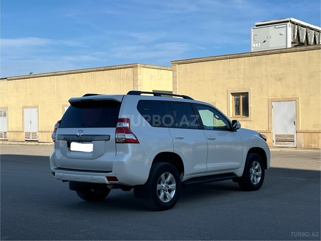 Toyota Land Cruiser Prado