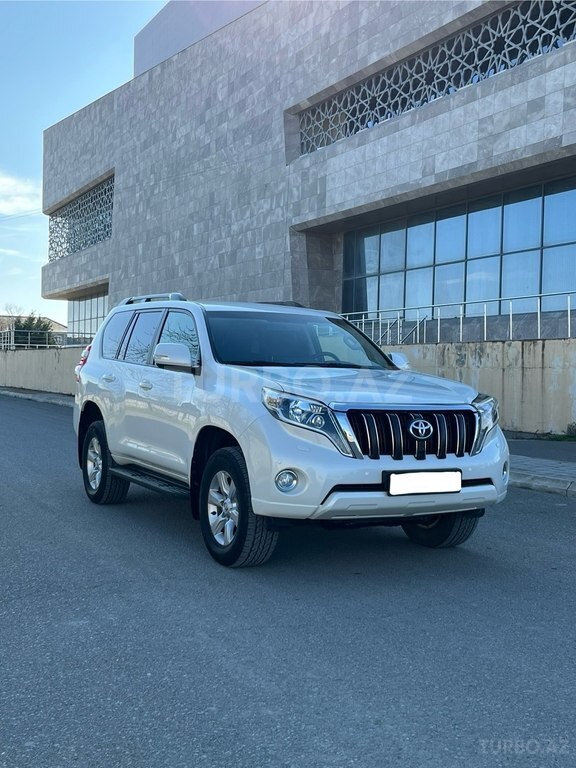 Toyota Land Cruiser Prado