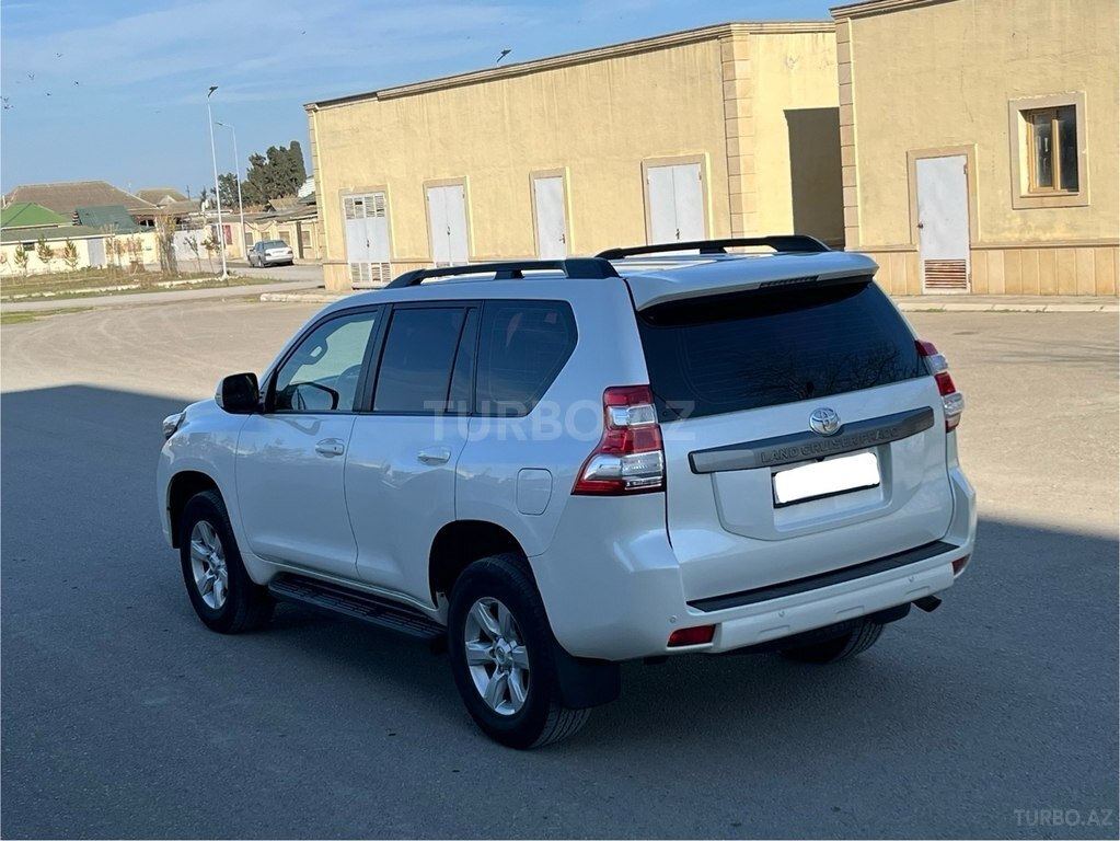 Toyota Land Cruiser Prado