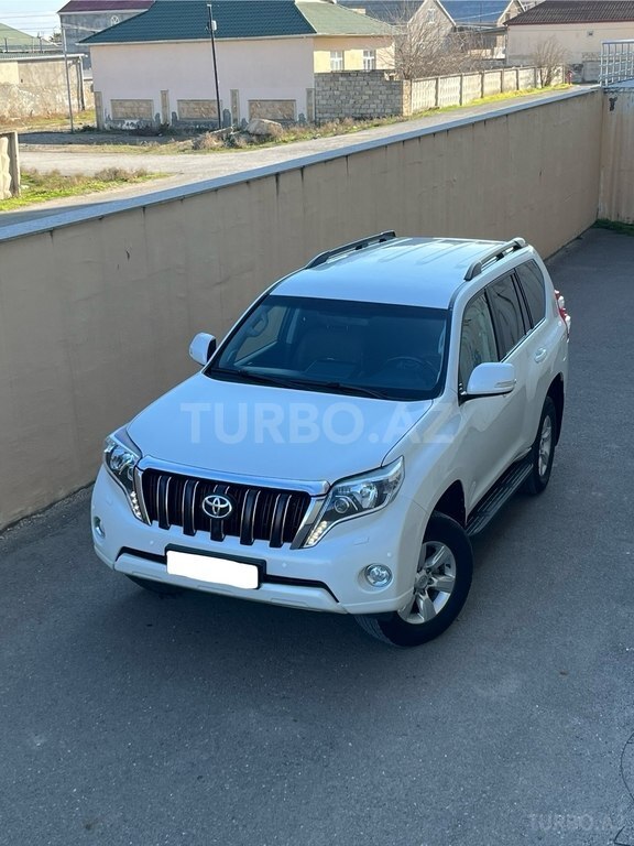 Toyota Land Cruiser Prado