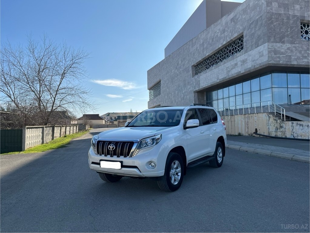 Toyota Land Cruiser Prado