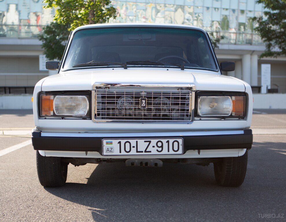 LADA (VAZ) 2107