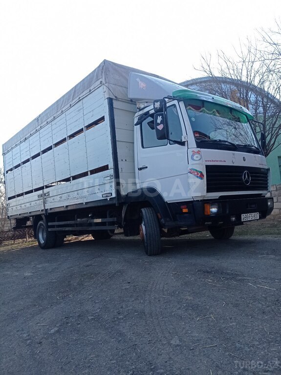 Mercedes Atego 814