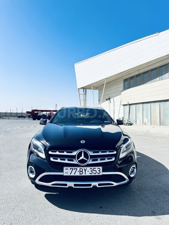 Mercedes GLA 250 4MATIC