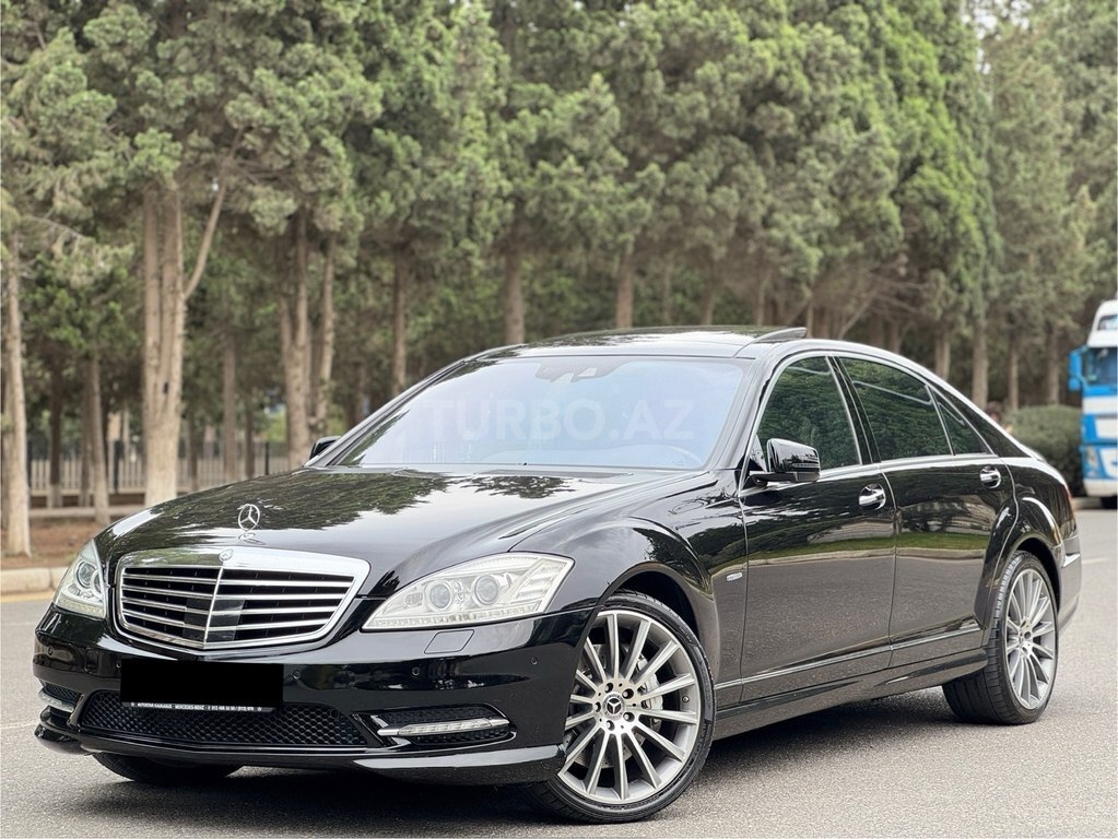 Mercedes S 500 4MATIC