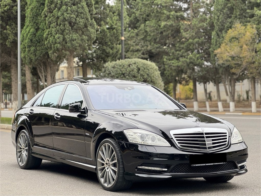 Mercedes S 500 4MATIC