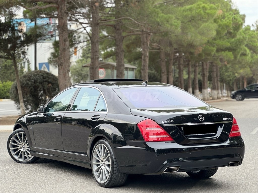 Mercedes S 500 4MATIC