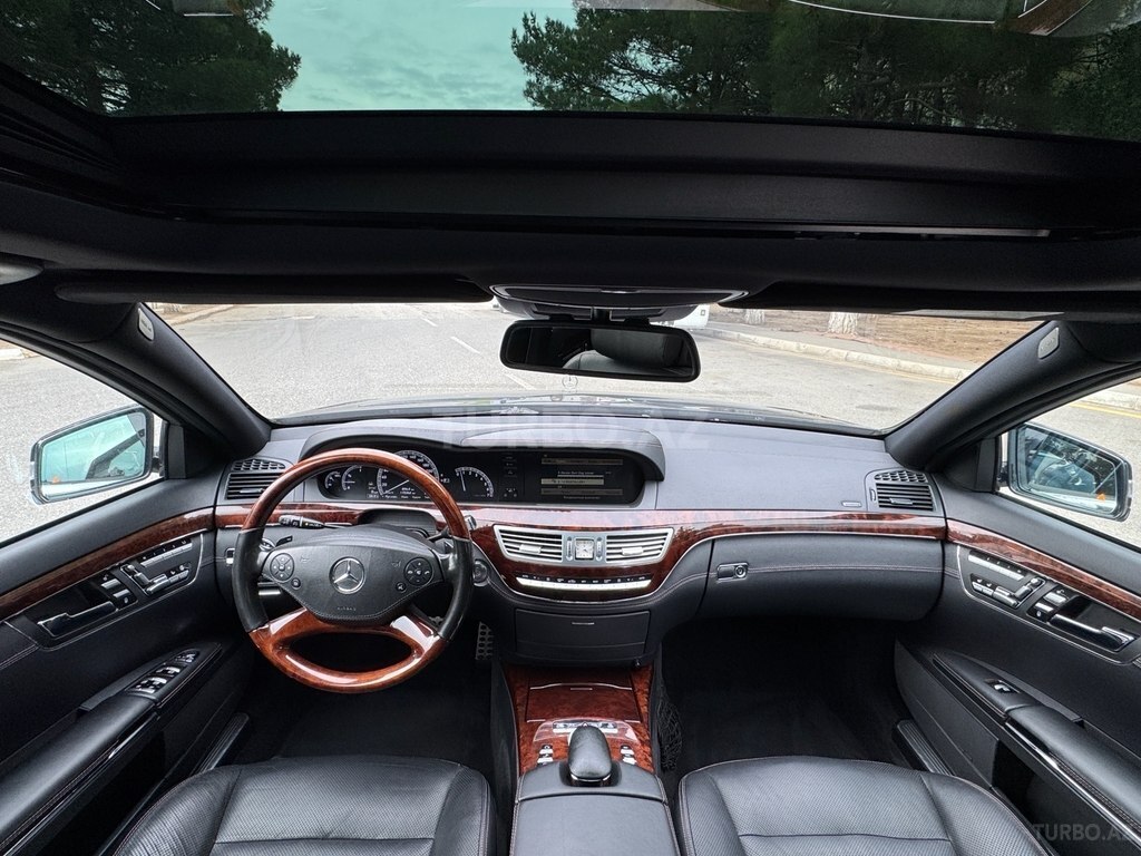 Mercedes S 500 4MATIC