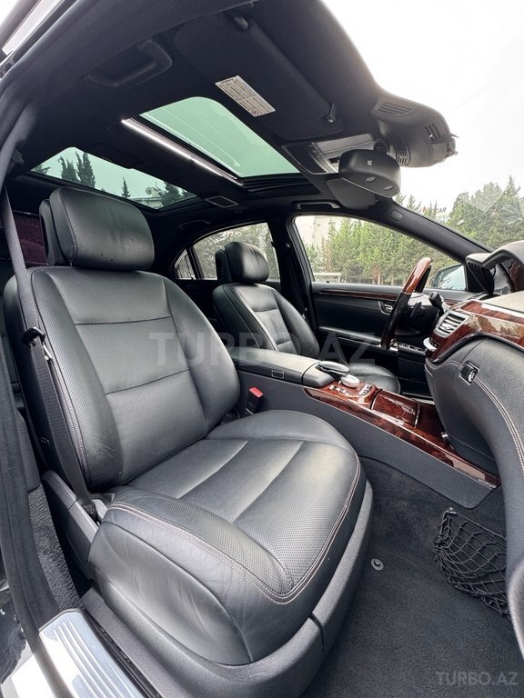 Mercedes S 500 4MATIC