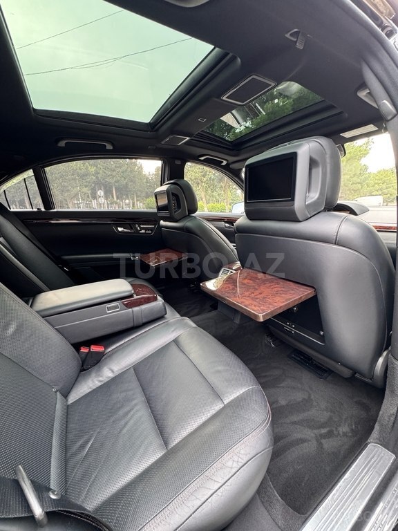 Mercedes S 500 4MATIC
