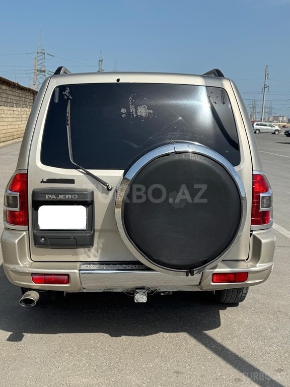 Mitsubishi Pajero
