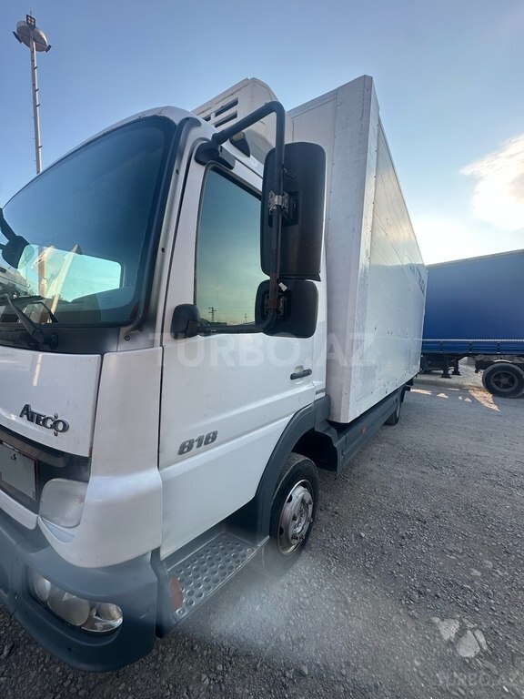 Mercedes Atego 818