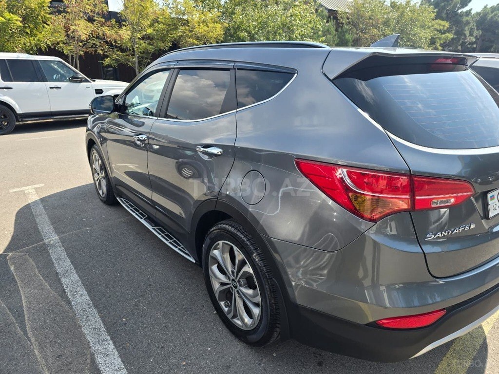 Hyundai Santa Fe