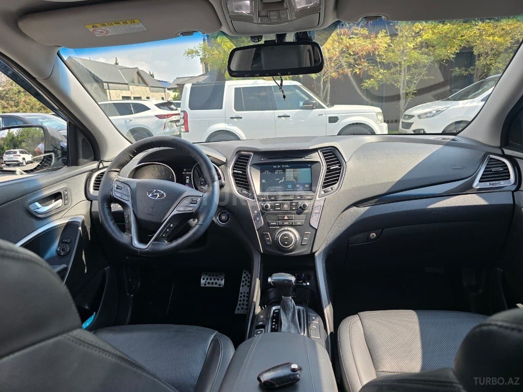 Hyundai Santa Fe