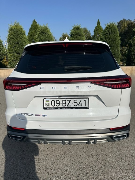 Chery Tiggo 8 Pro e+