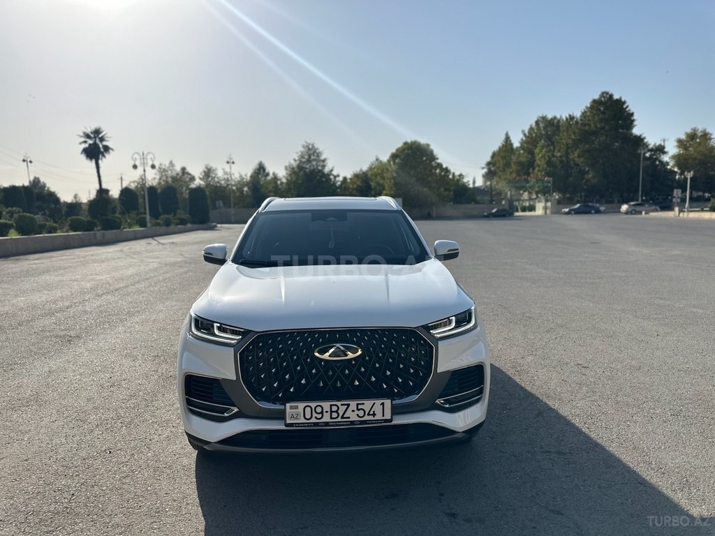 Chery Tiggo 8 Pro e+