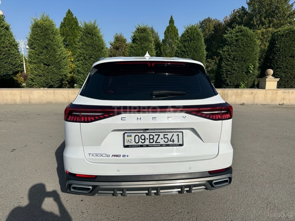 Chery Tiggo 8 Pro e+