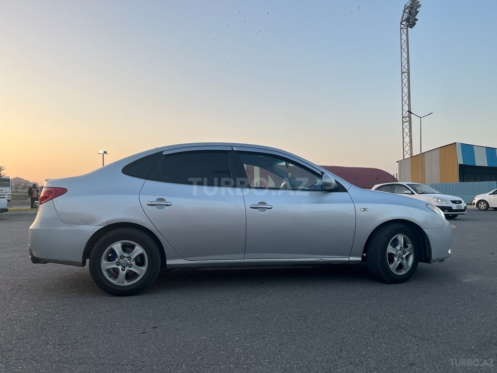 Hyundai Avante