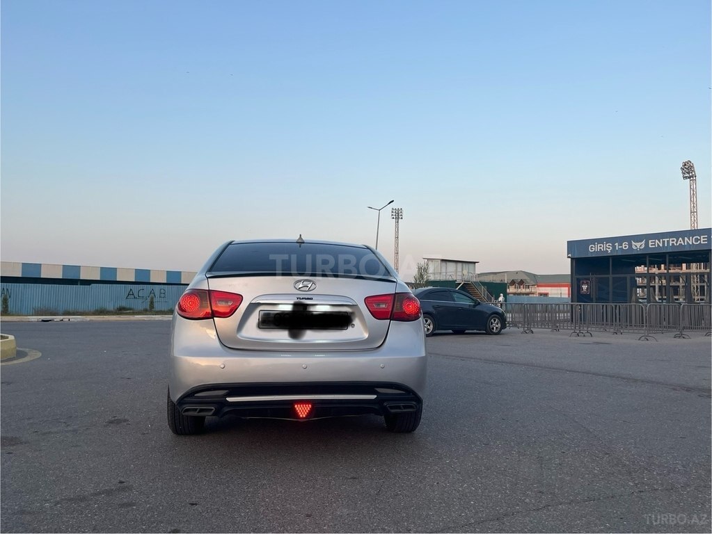 Hyundai Avante