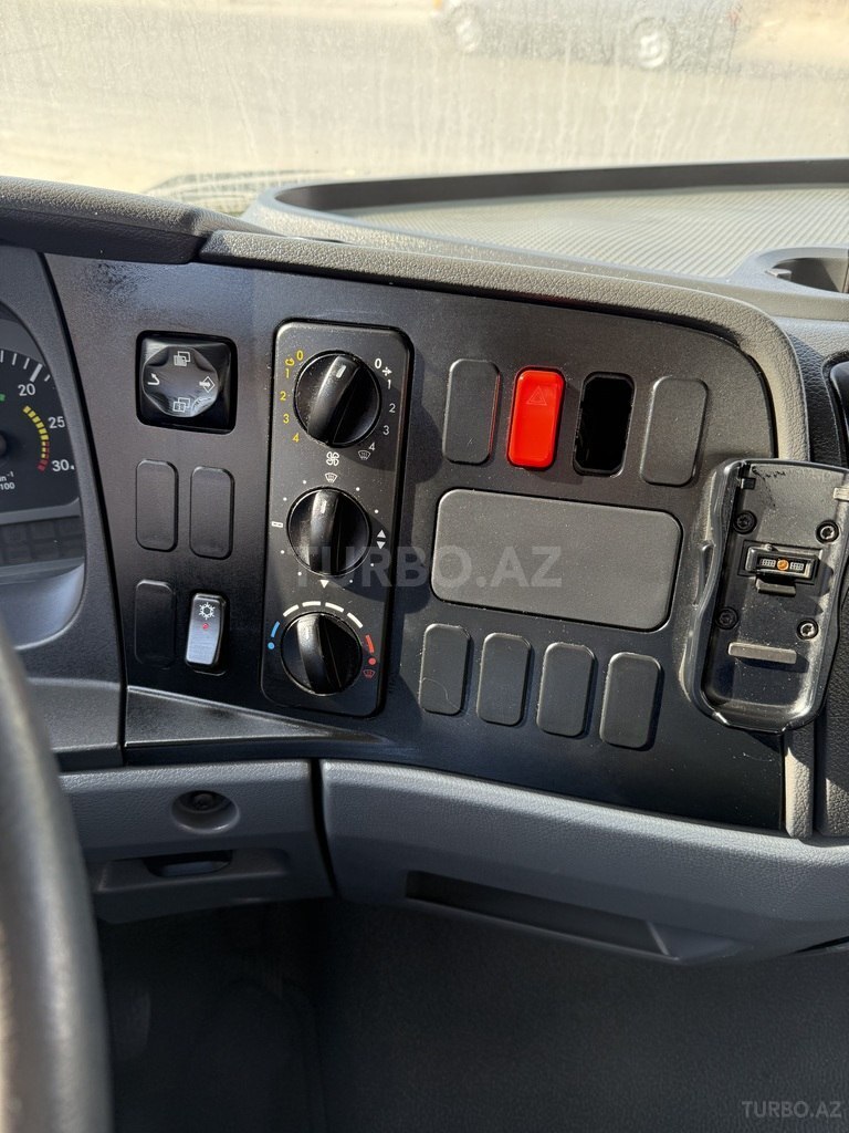 Mercedes Atego 816