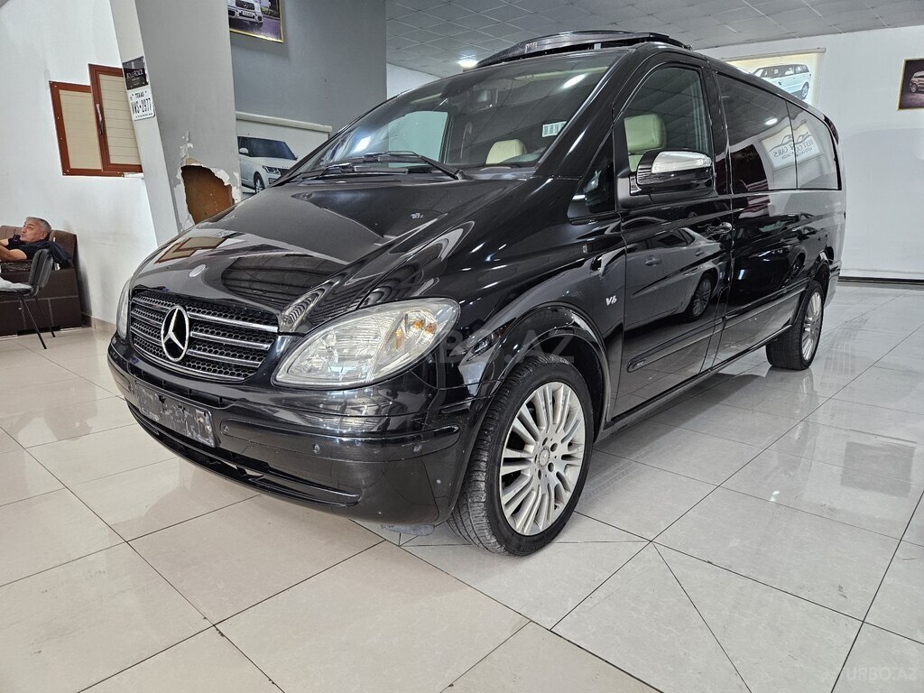 Mercedes Viano